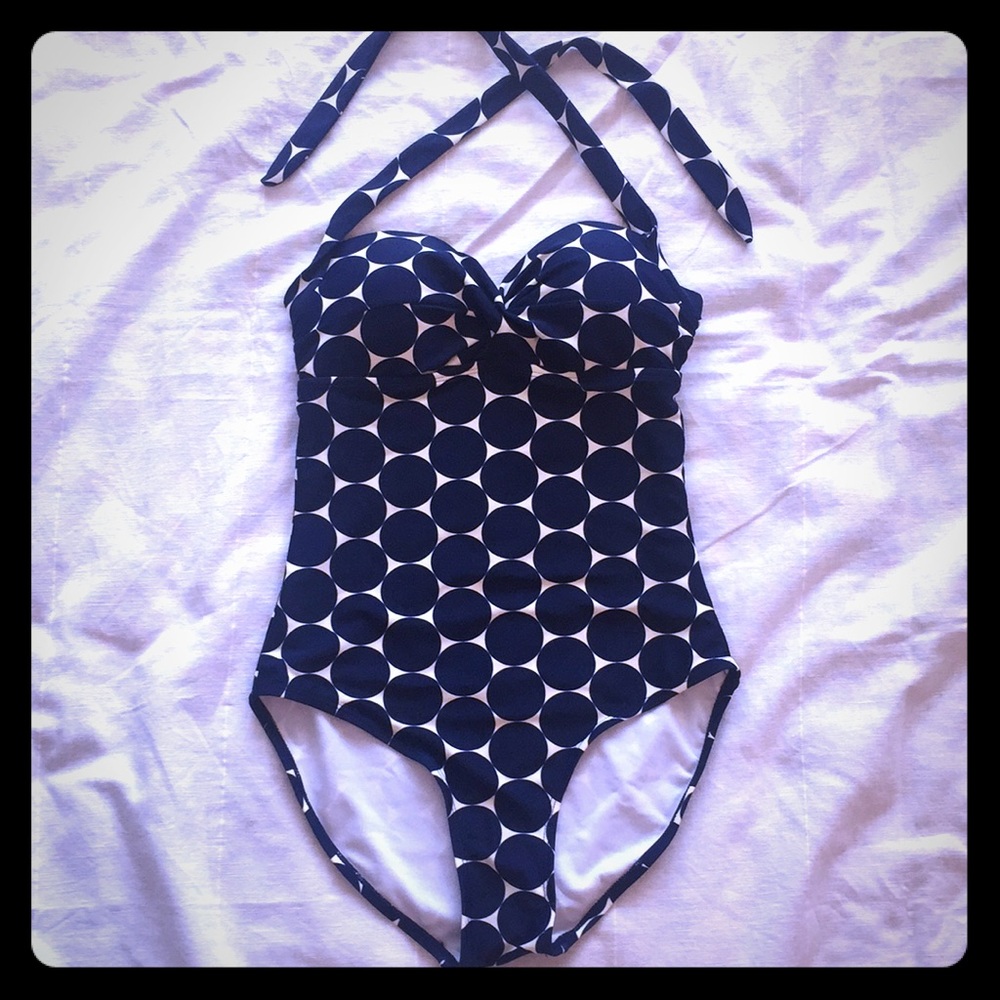 One piece swimsuit